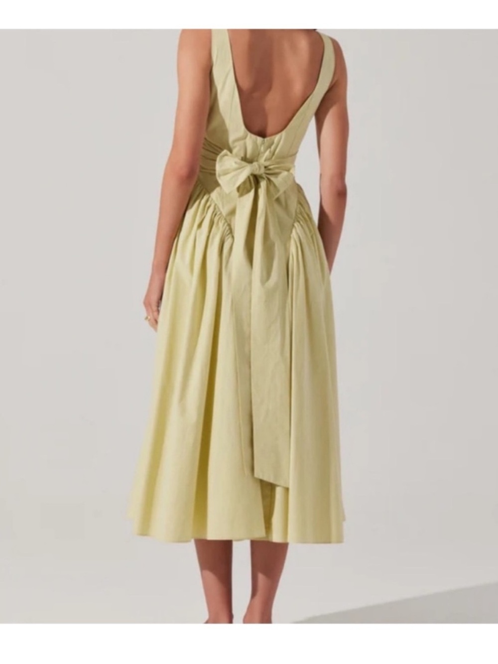 Astr Square-Neck Gathered Midi Dress in Cream - Picture 2 of 2